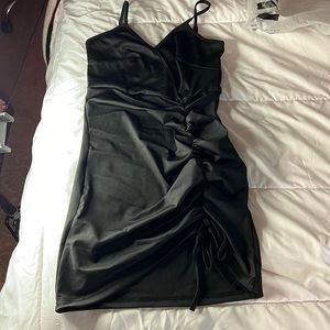 Nice black dress it’s a small